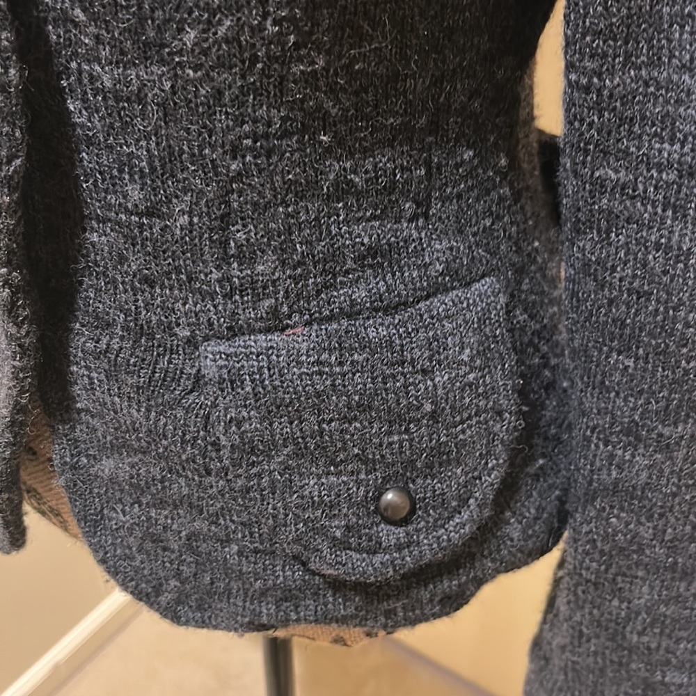 FREE PEOPLE Sweater/Jacket with Yoke and Belt Detail Gray and Red Size M - Picture 3 of 14